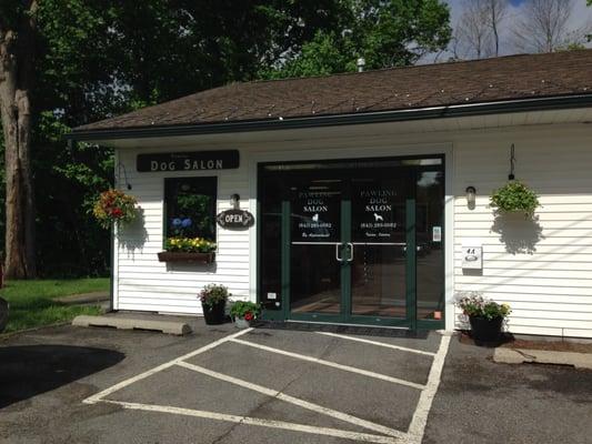 Pawling Dog Salon