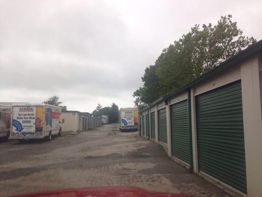 Storage units at a great rate