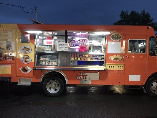 Taqueria Mariscos Taco Truck!