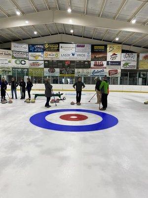 Community Learn2Curl Event