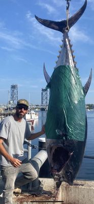 Hooked on Fish Charters, New Hampshire Fishing Charters Boat Charters Portsmouth NH Rye NH Ashley Victoria Tuna