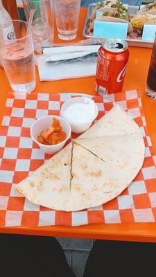 Chicken quesadilla with sour cream and peco de Gallo!