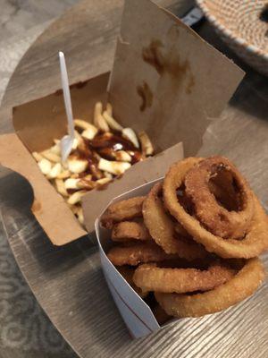 Onion Ring & Poutine