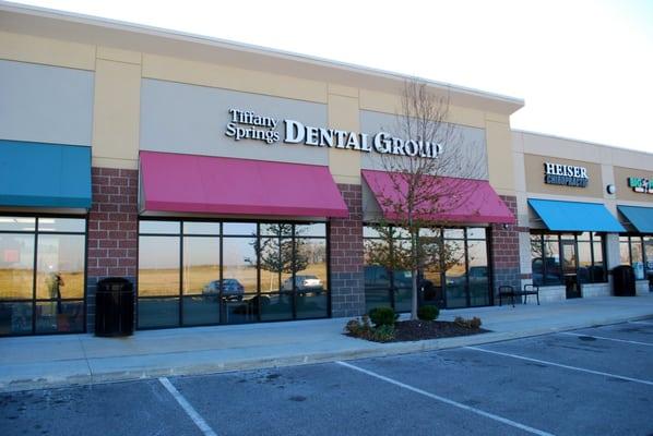 Looking for a family dentist in Kansas City, MO? You have come to the right spot!