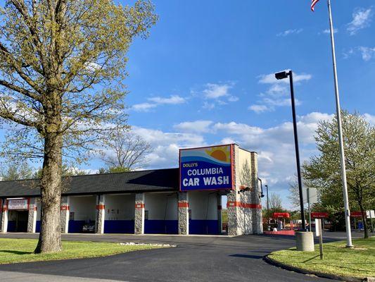 Dolly's Columbia Car Wash