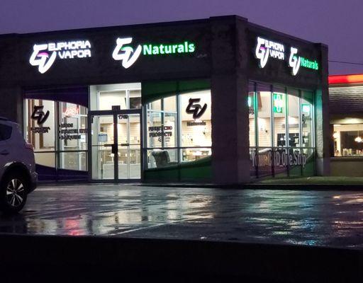 Night shot of the stores