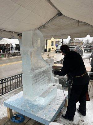 Ice sculpture contest