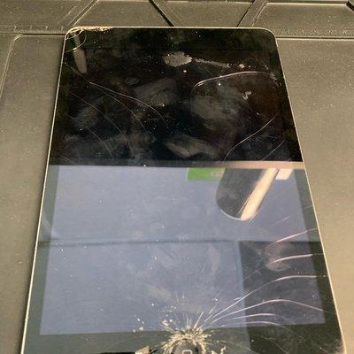 iPad 3 screen repair & (No power ) 100$ screen repair + 30$ for no power issue solution.