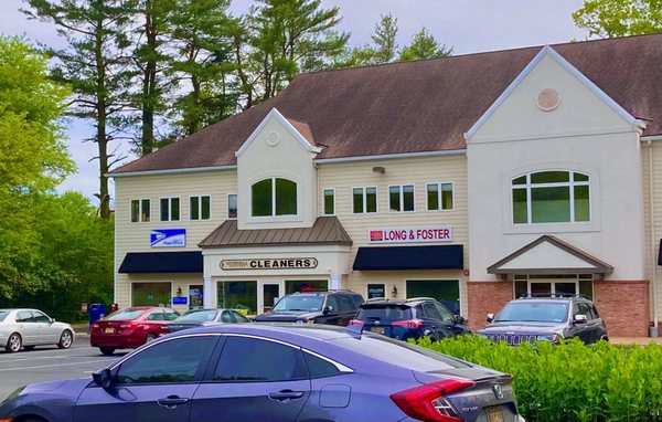 Long & Foster, Chadds Ford -- storefront