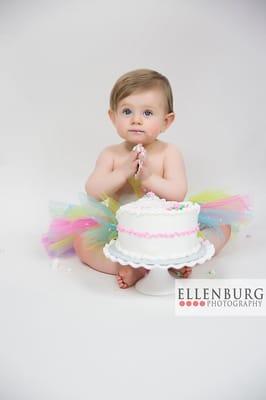 It's not every day that you get to photograph a beautiful baby girl on her first birthday, but today was one of those amazing...