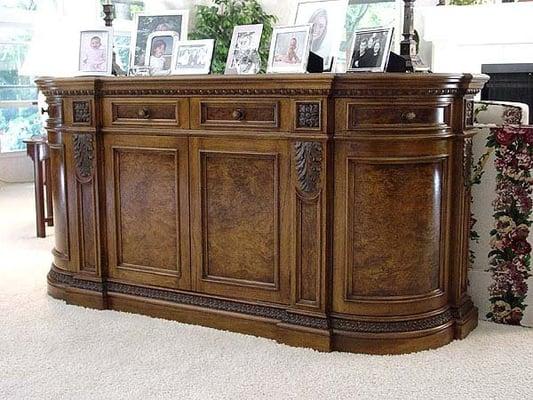 Buffet in pecan and ash burl with italian marble top