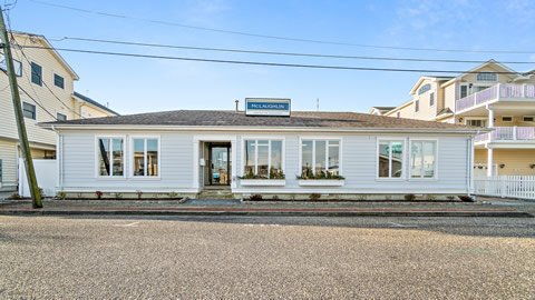 McLaughlin Office, 106 W Jersey ave, Sea Isle City, NJ 08243