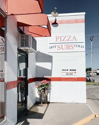 Papa's Pizza & Subs