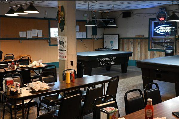 Dining area, plus Billard tables