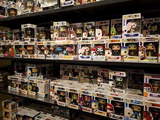 Hot Topic is a great place for funko pop hunting!