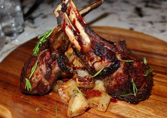 The Rack of Lamb was served atop potatoes. The Rack of Lamb was gorgeous in presentation & taste - the meat was outrageously succulent.