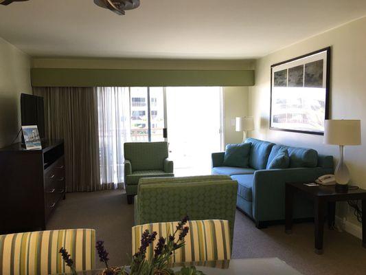 Timeshare Preview.  Showroom Suite.  living room.  Pool view room