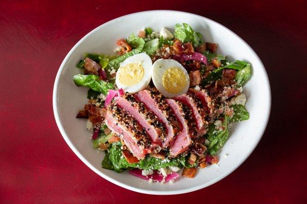 Seared Ahi tuna on Keen-Waa Salad