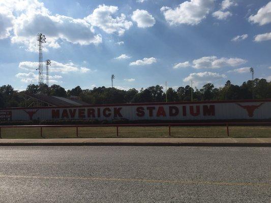 10/14/17 Saturday afternoon. Marshall High School. Maverick Stadium. Marshall, Texas. Home of recently departed NY Giants legend Y.A. Tittle