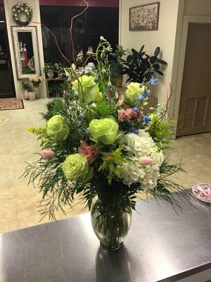 Specialty arrangement