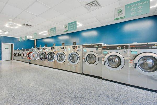 Large capacity washers, clean restroom