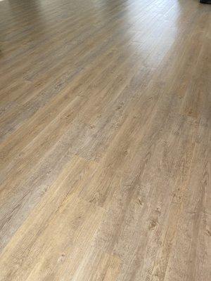 Laminate tile