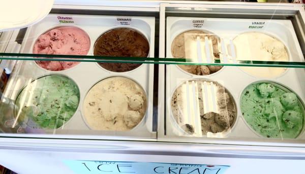 Vanilla, Strawberry, Chocolate, Coffee, Mint Chip, Pistachio Almond, Butter Pecan, Cookies N Cream, + New flavors come in periodically