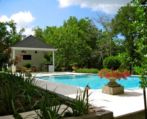 Contemporary Pool Design