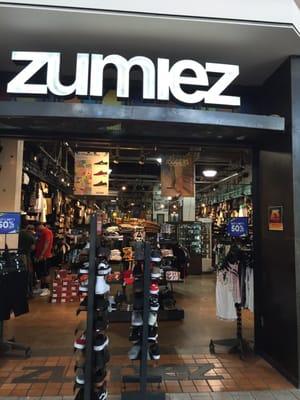 Zumiez