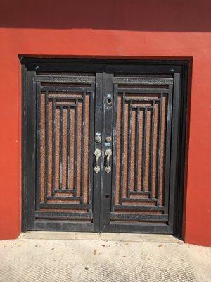 Gallery front doors, Soon to be bakery entrance