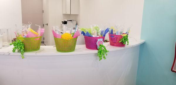 Marketing Baskets to the neighboring offices