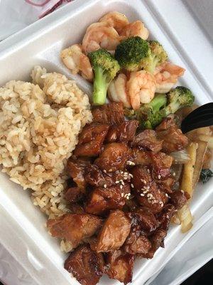 Teriyaki and shrimp entree