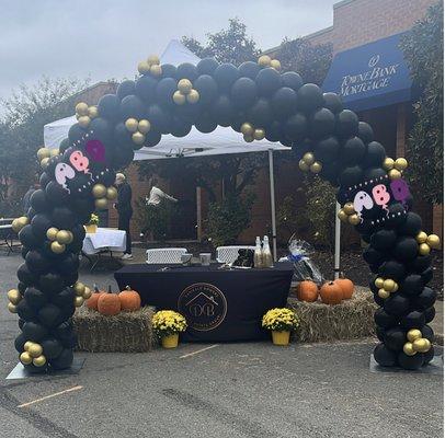 25ft Balloon Arch