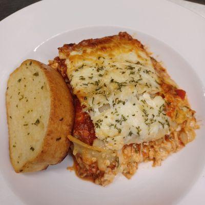 Saturday nights:  Pizza Wings  Appetizers  And a pasta special...Lasagna with garlic bread!