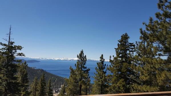 The view from this restaraunt on top is awesome. I always tend to try and stop at this lift to see the view at this restaraunt.