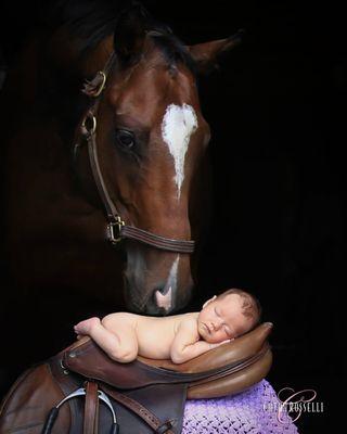 #newbornphotography, #cathyrossellistudios #littlepixelschildrensportraiture