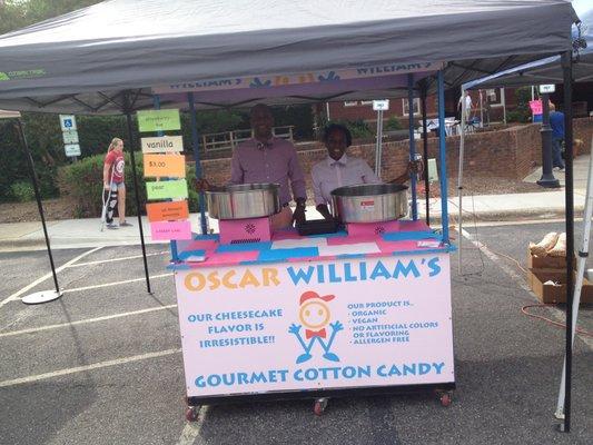 Oscar William's Gourmet Cotton Candy