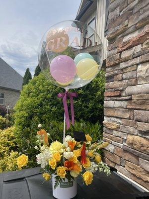 Graduation flower &balloon