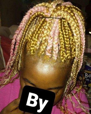 Plats medium size pink and honey blonde