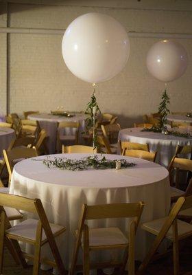 Oversized balloons add height and elegance