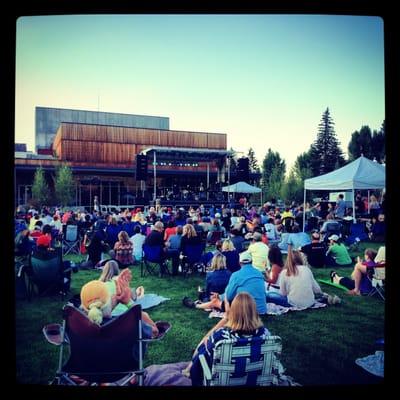 Outdoor concert with Los Lobos in Center Park - July 2012