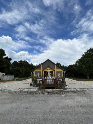 Front facing view of Temple.