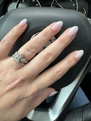 Ombré pale lavender dip nails.