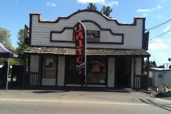 View of the business from mission rd.