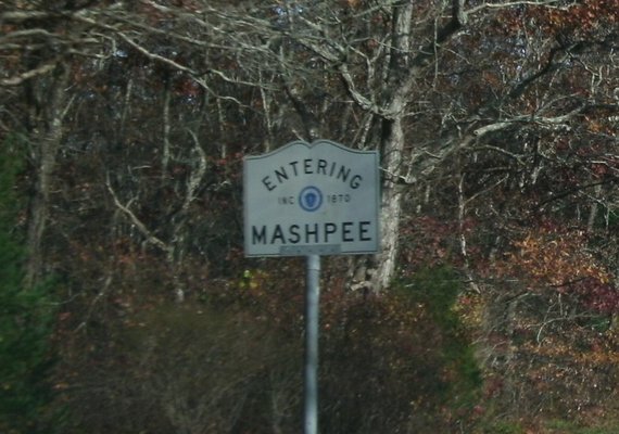 Entering Mashpee from Falmouth.