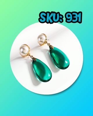 SKU: 931 Gorgeous Earrings for Women  2 Available