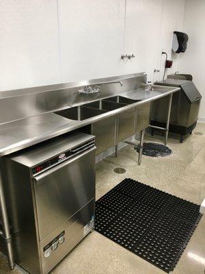 103 the Venue has a commercial kitchen available for rental during events and on its own!