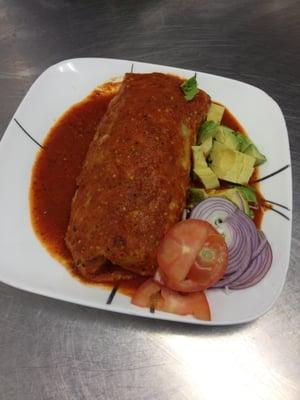 Burrito Mojado de Camaron en salsa roja