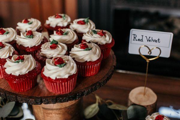 Red Velvet Wedding Cupcakes