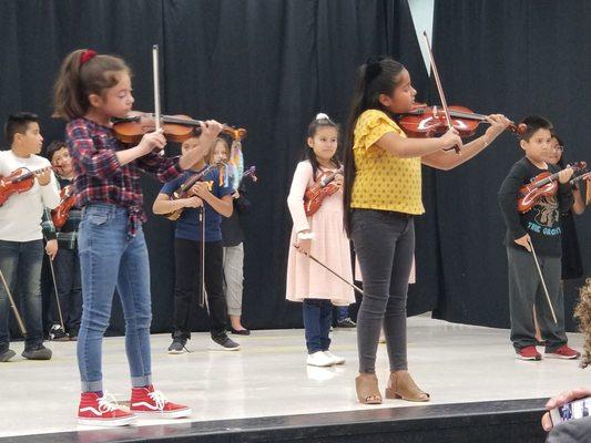 Advanced violin class